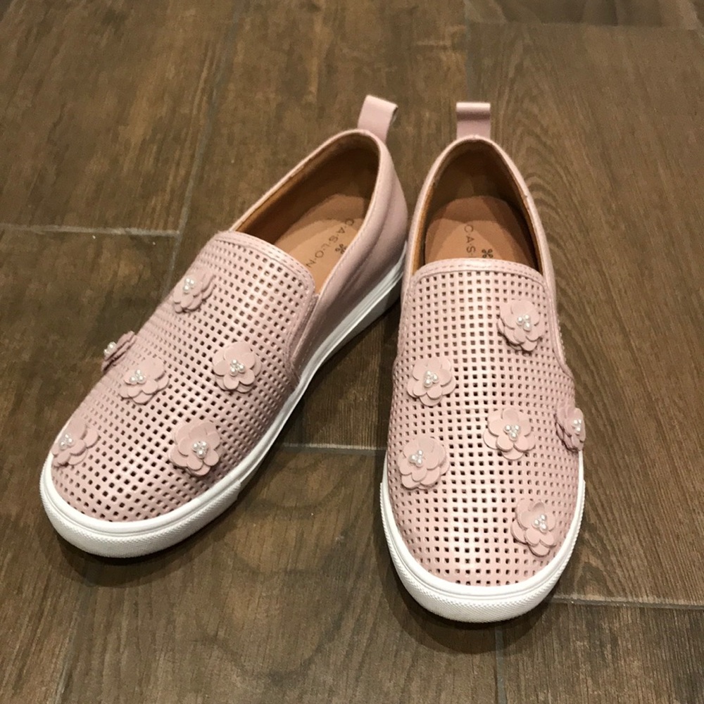 Caslon Pink Flower Embellished Slip-Ons